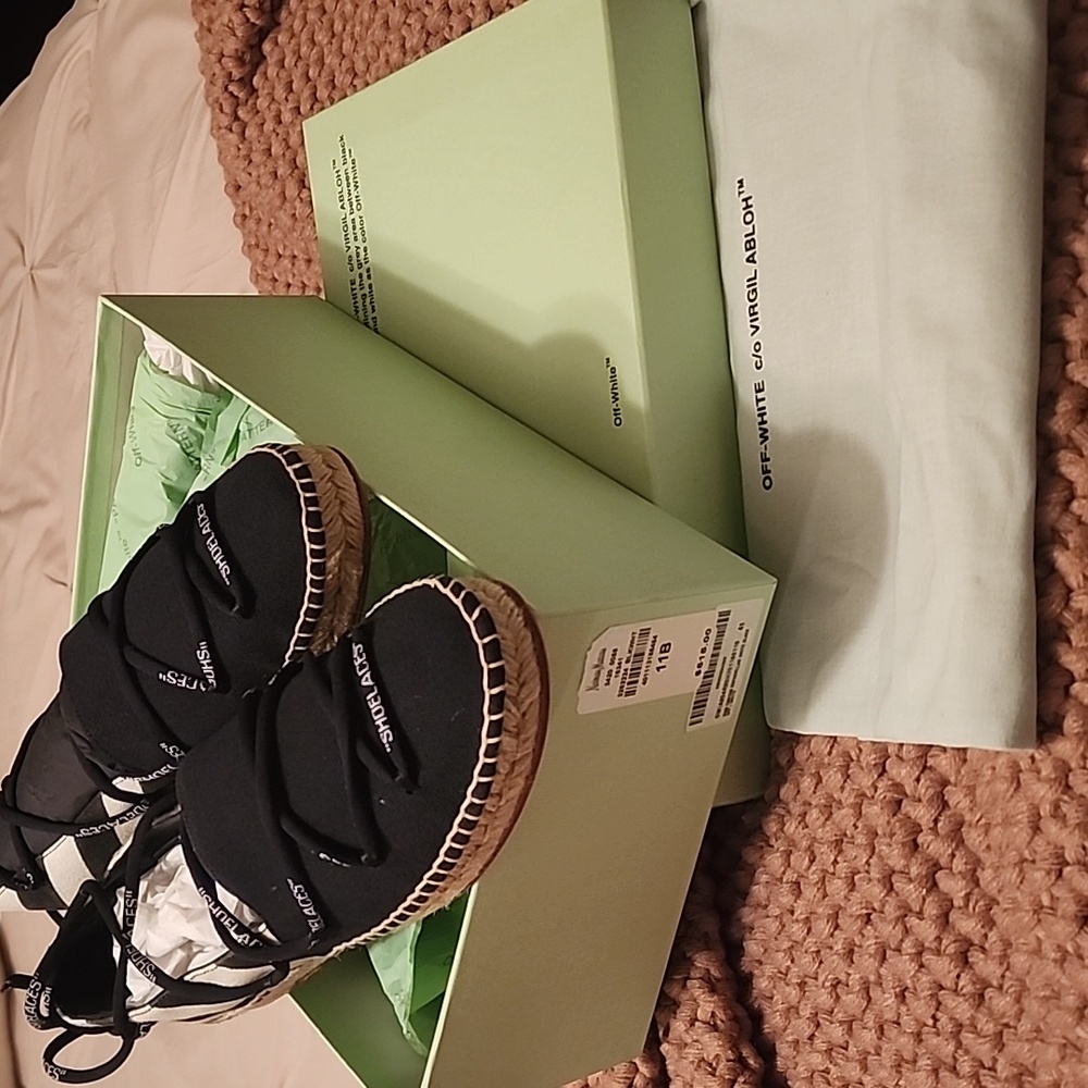 NWT WOMENS OFF-WHITE DIAGONAL CANVAS ESPADRILLE